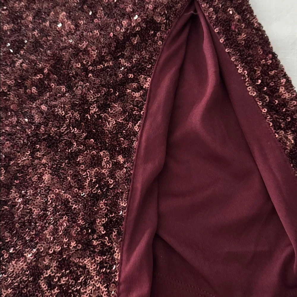 Express  Sequin Pencil Skirt - Picture 3 of 5